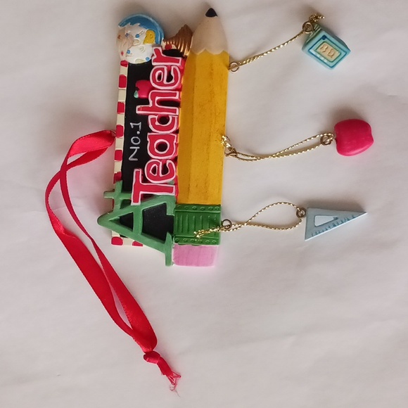 School Days Ornament A+ Teacher - Picture 1 of 6